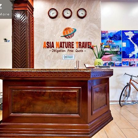 Hanz Lakeview Hotel ハノイ市 エクステリア 写真
