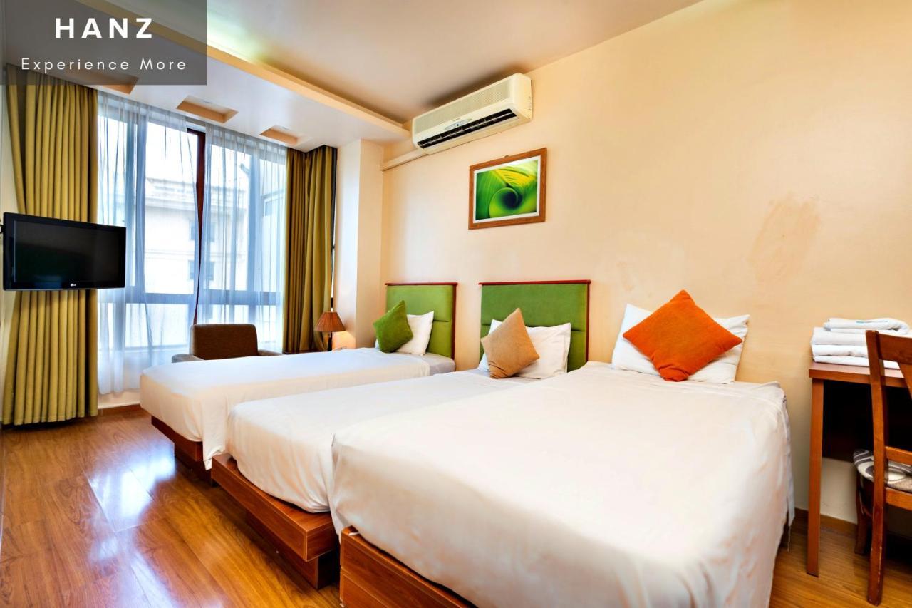 Hanz Lakeview Hotel ハノイ市 エクステリア 写真